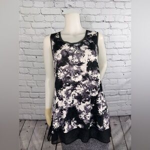 Simply Vera patterned sleeveless blouse XS.